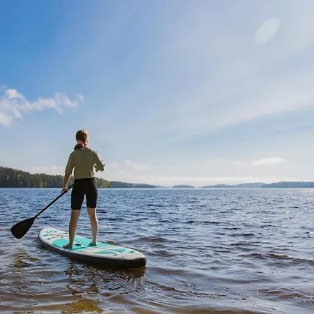 Loma-autio Aamurusko 木屋 普马拉