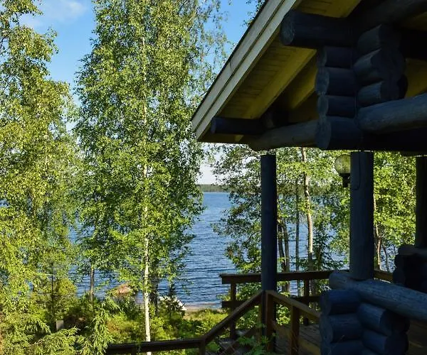 Loma-autio Aamurusko プーマラ