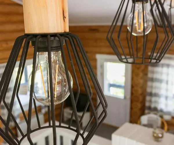 Domek alpejski Loma-autio Aamurusko